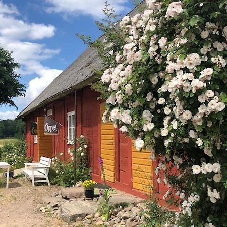 Aengaroeds Gard Aparthotel Ljungbyhed Exteriör bild